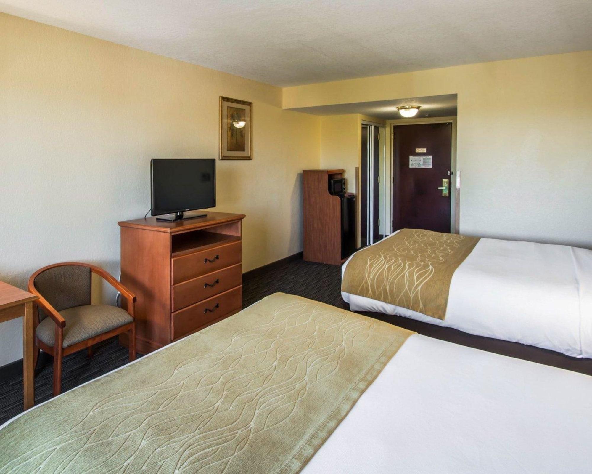 Comfort Inn & Suites Jupiter I-95 Exterior photo