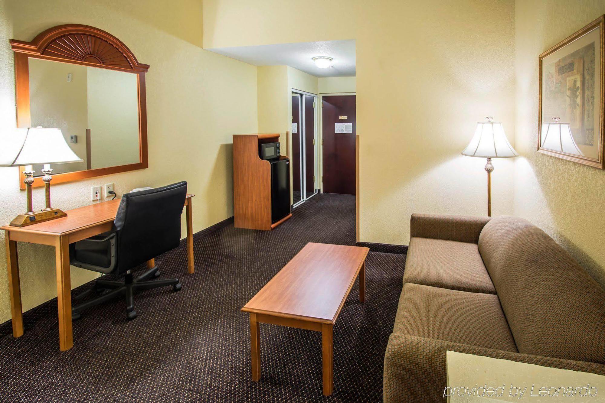 Comfort Inn & Suites Jupiter I-95 Exterior photo